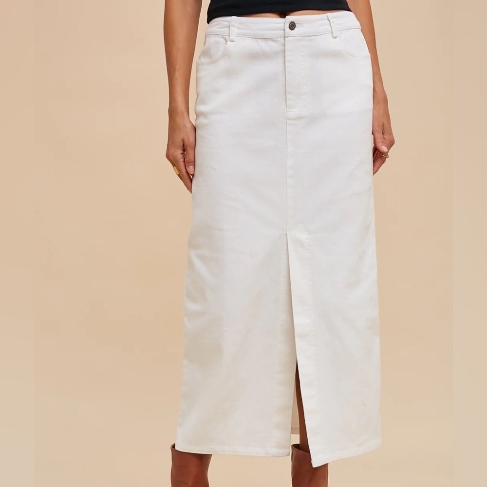 Front Slit White Skirt